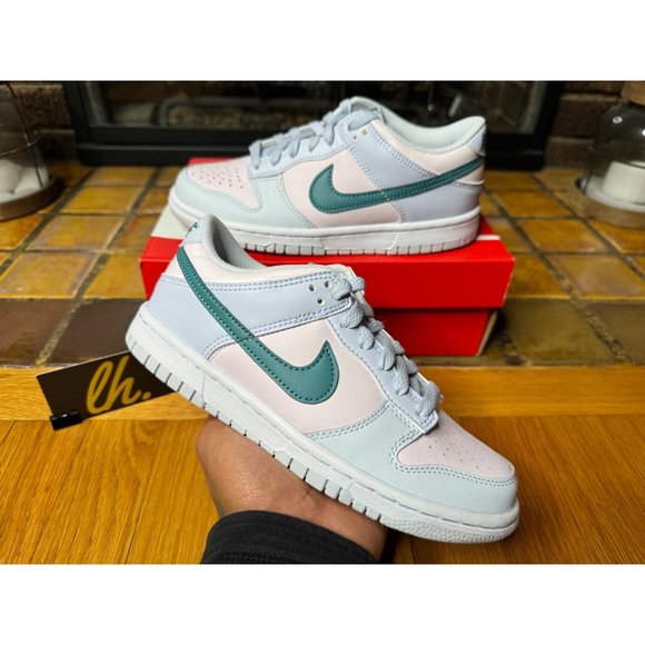 Size 5y 6.5 Women’s Nike Dunk Low Mineral Teal Athletic Sneakers FD1232-001